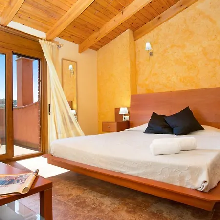 Lola Villa Lloret de Mar